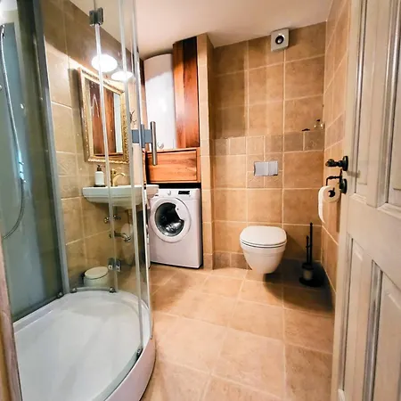 Soul With Free Parking Apartment